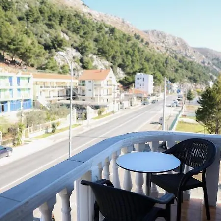 Blu Mare Hotell Shëngjin