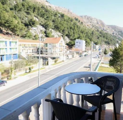 Blu Mare ホテル Shëngjin